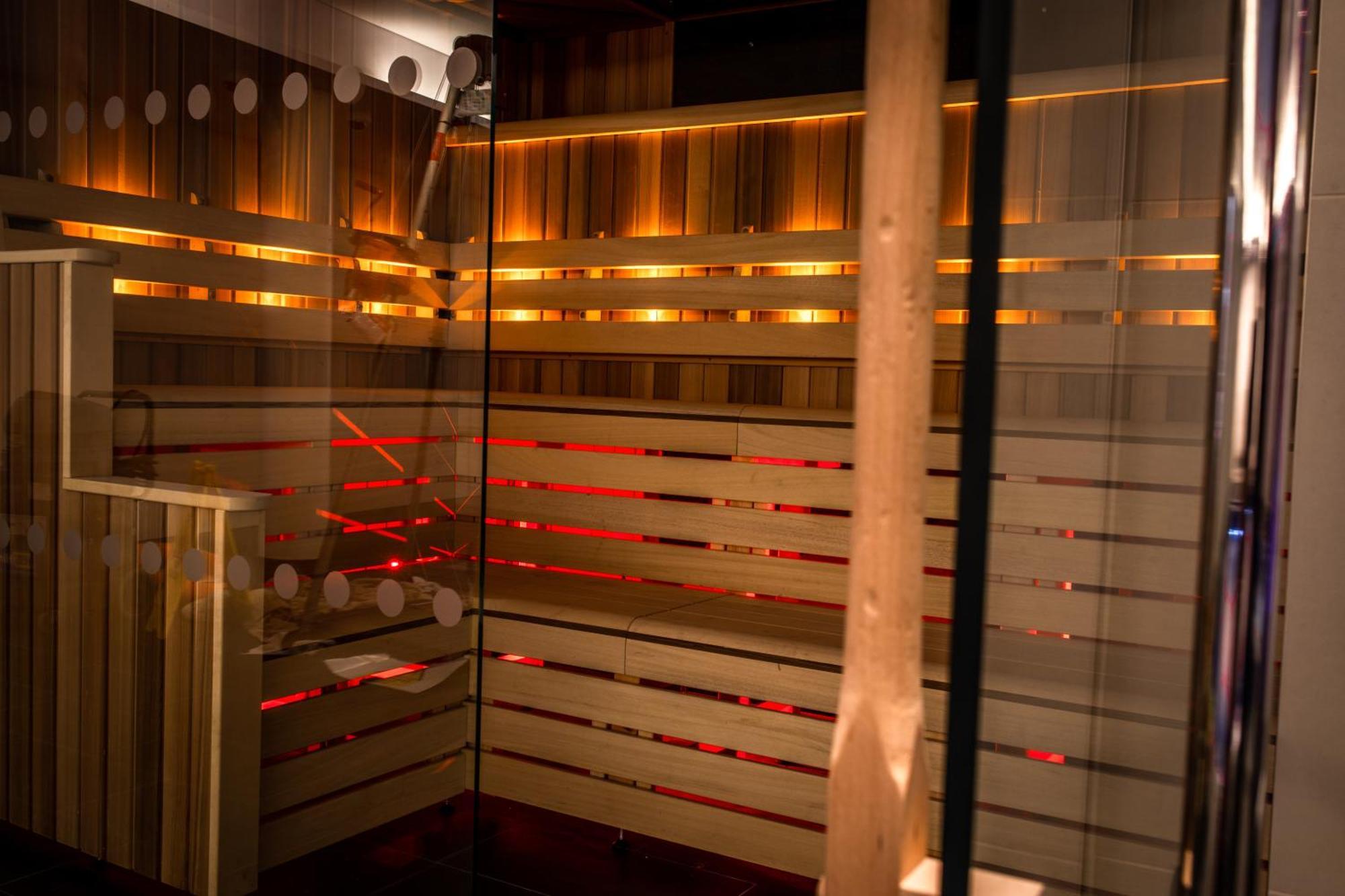 Lincoln Plaza Hotel London, Curio Collection By Hilton Εξωτερικό φωτογραφία