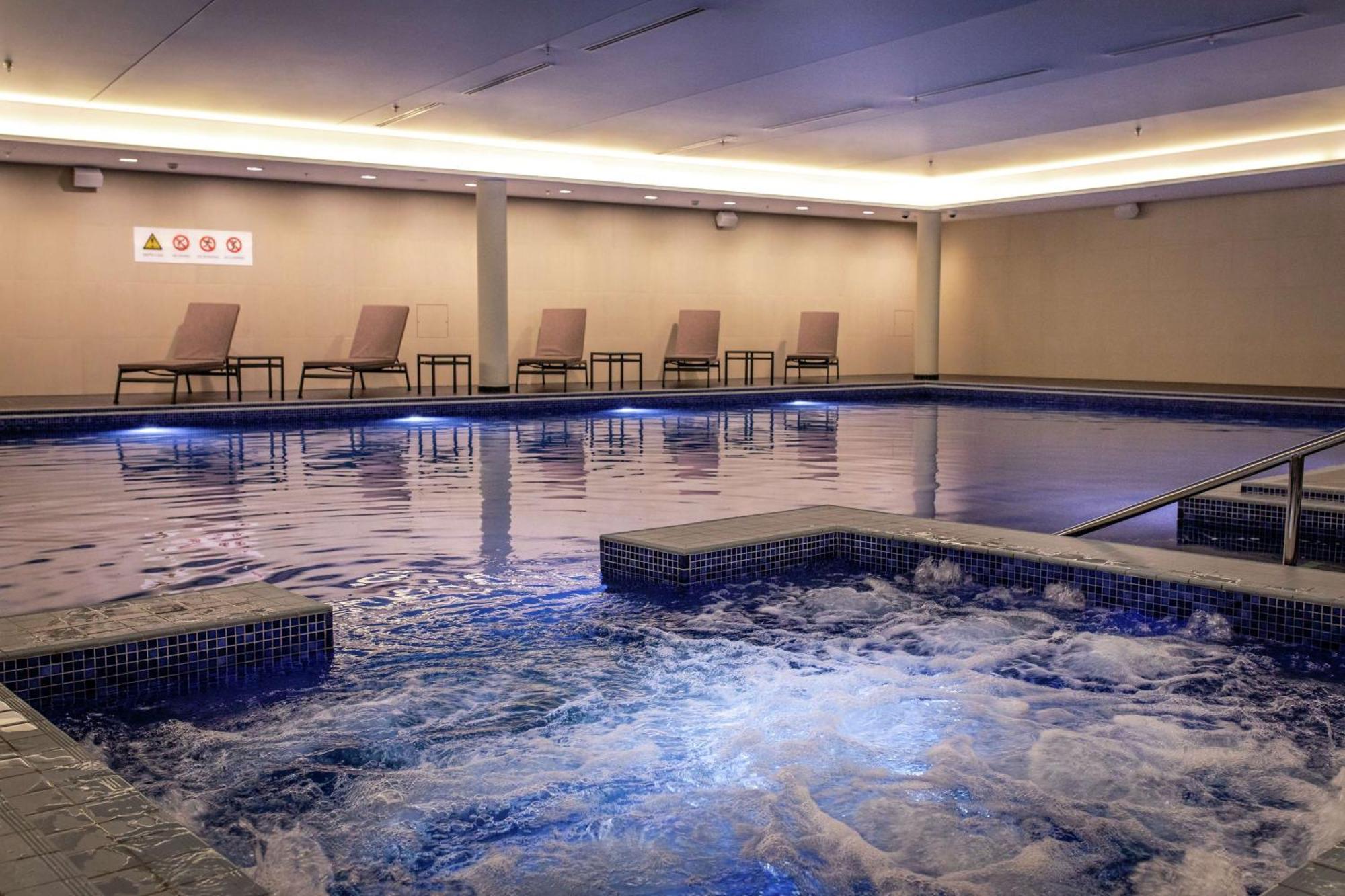Lincoln Plaza Hotel London, Curio Collection By Hilton Εξωτερικό φωτογραφία